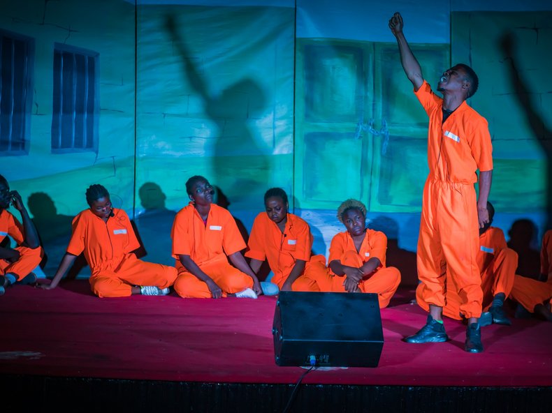 © Michael Ogbochukwu