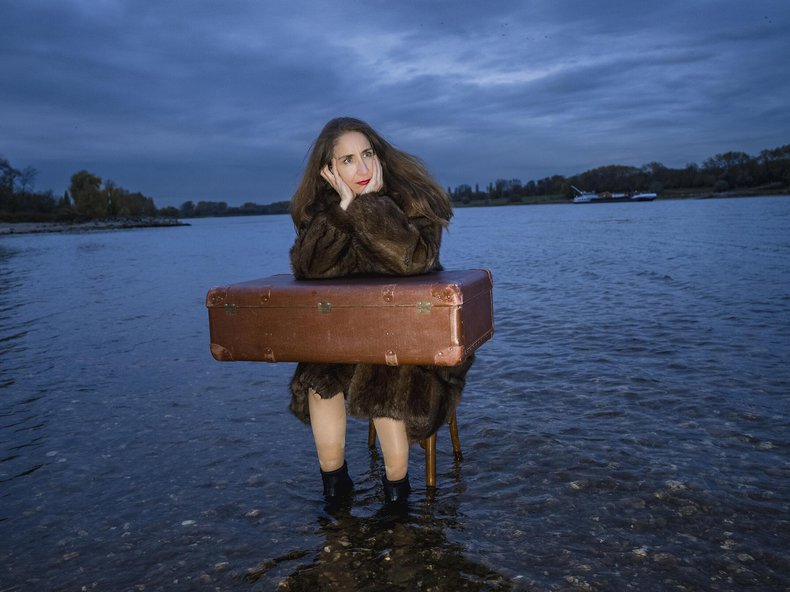 © Thomas Rabsch, auf dem Bild: Claudia Hübbecker