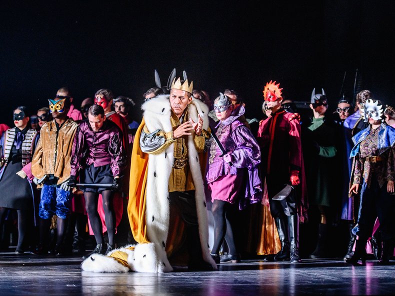 © Oliver Vogel: GIOVANNA D'ARCO